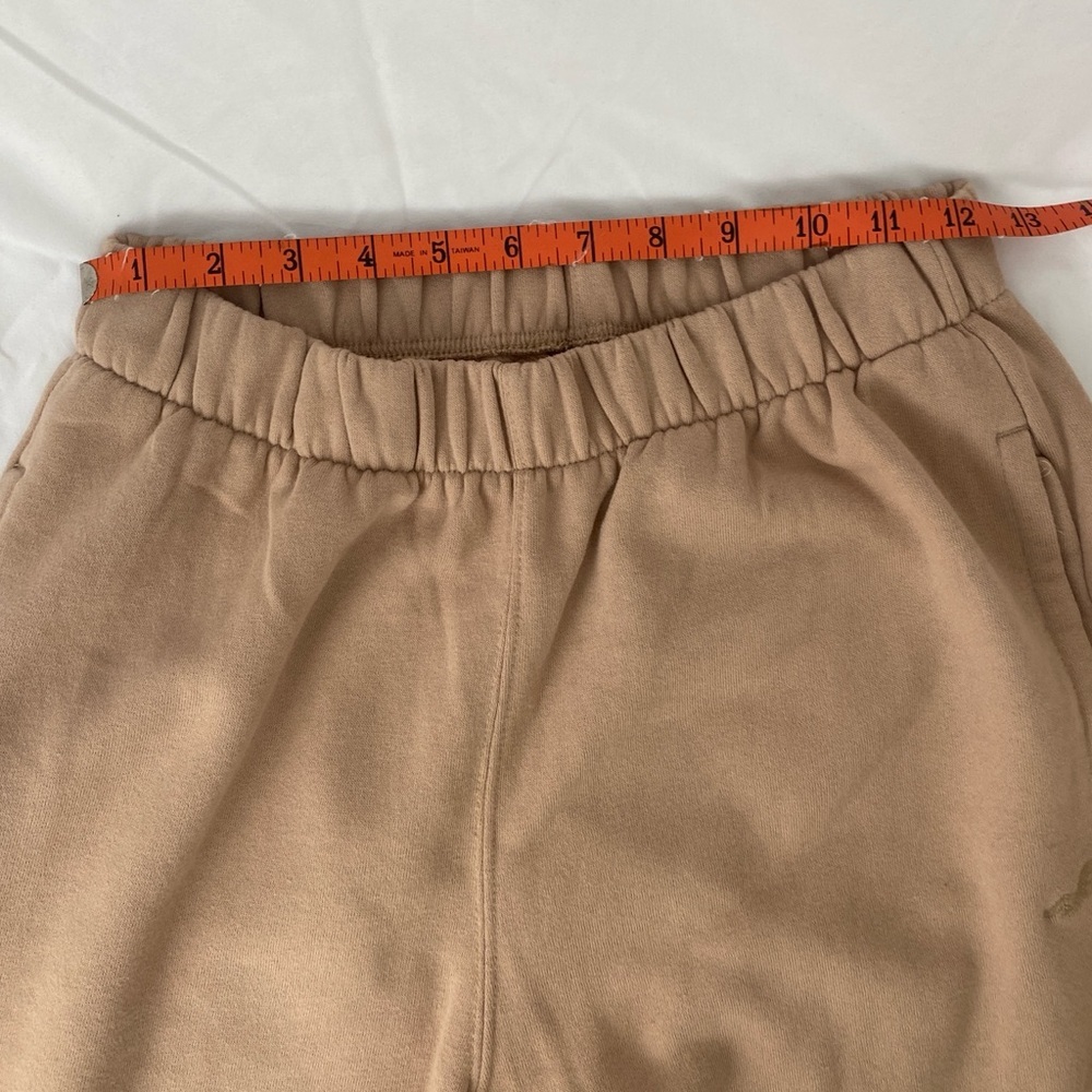 Hollister Women’s Beige Ultra High Rise Joggers, Size S - Picture 3 of 6
